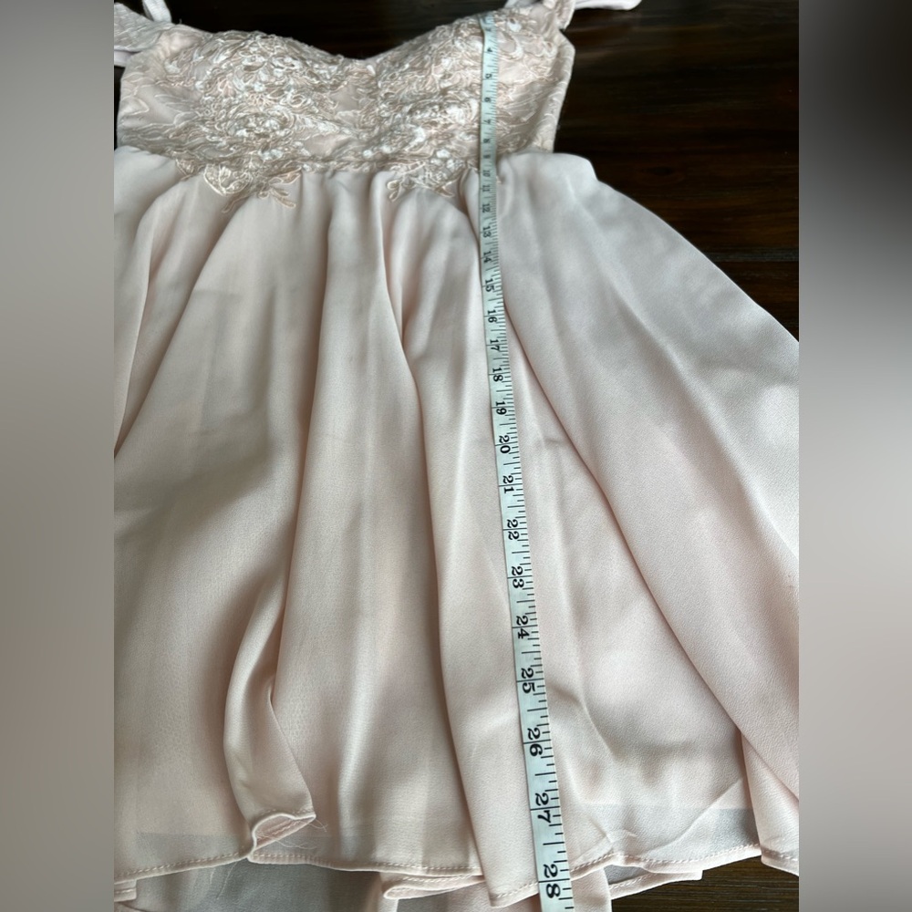Blush Pink A-line Dress with Sweetheart
Neckline - Picture 4 of 5